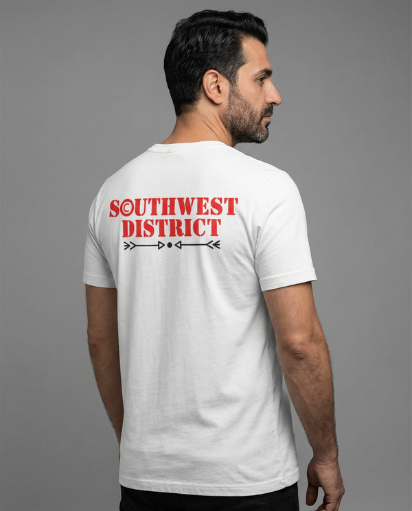 Southwest District T-Shirt – Weißer Klassiker mit Statement